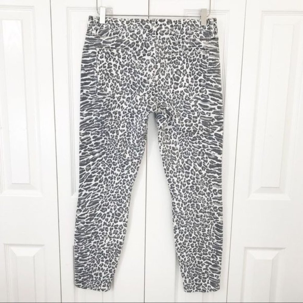 CURRENT/ELLIOTT Mid Rise Leopard Print Jeans in Warped Species Size 28 - Picture 6 of 8